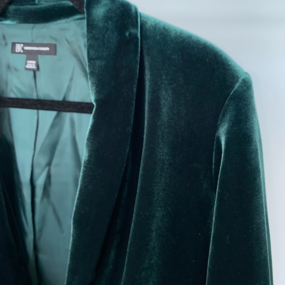 INC. velvet emerald green blazer size XL